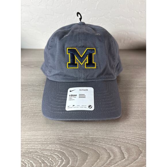 Michigan Wolverines Nike Heritage 86 Men's Adjustable Cap Hat- NWT - Picture 1 of 7